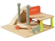 GARAGE with vehicle lift