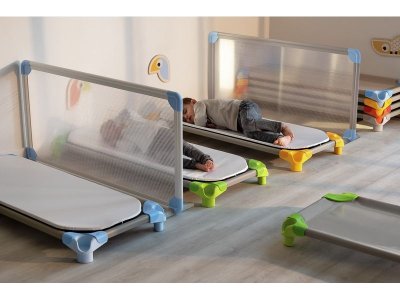 Zoom bild av Stapelbar säng