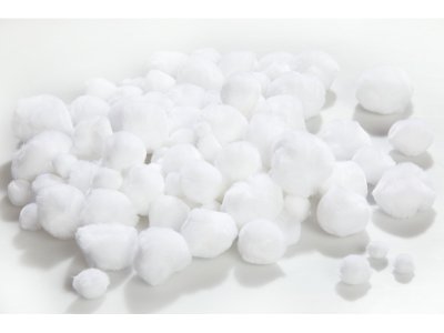 Zoom bild av WHITE POMPOMS