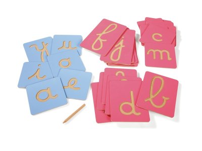 Zoom bild av MONTESSORI TEACHING LETTERS Cursive letters