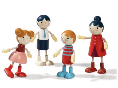Zoom bild av The family WOODEN FIGURINES