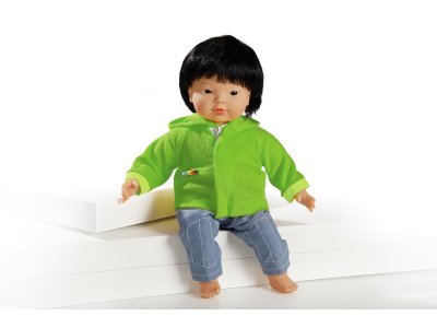 Zoom bild av DRESSED SOFT BODY DOLL Carl 40 cm
