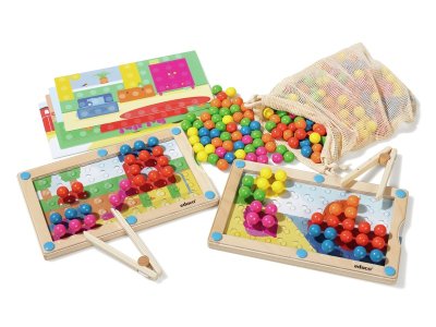Zoom bild av MAXI WOODEN MOTOR SKILLS GAME