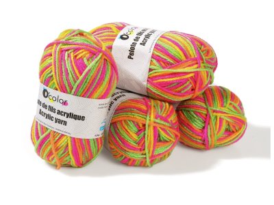 Zoom bild av Fluo BALLS OF ACRYLIC WOOL