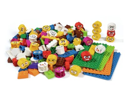 Zoom bild av LARGE ECO-DESIGNED CONSTRUCTION BRICKS Characters