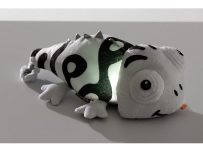Zoom bild av LIGHT AND SOUND SENSORY CUDDLY TOY Led the little chameleon